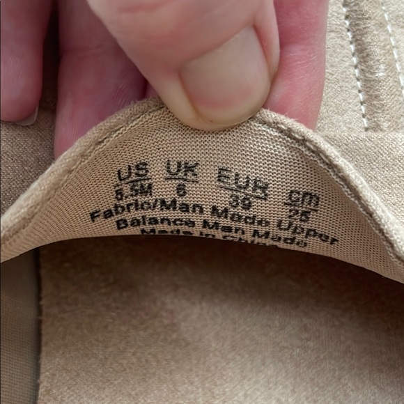 Dr. Scholl's Women’s Tan Loafers - Picture 6 of 6